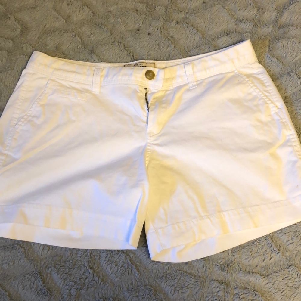 Old Navy 5” Perfect White